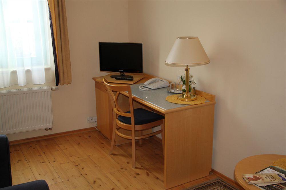 Hotel Maltezsky Kriz Karlovy Vary Luaran gambar
