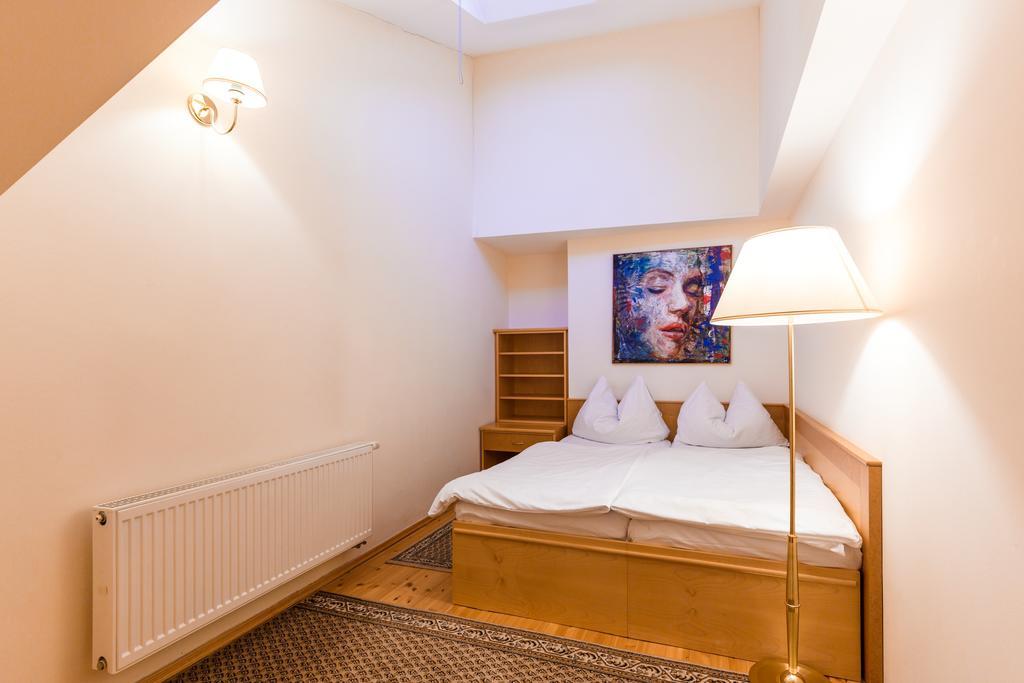 Hotel Maltezsky Kriz Karlovy Vary Luaran gambar