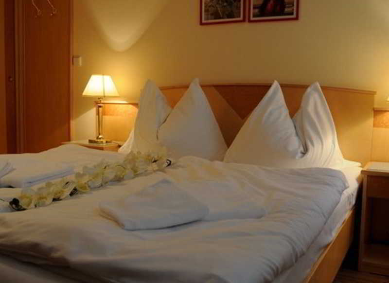 Hotel Maltezsky Kriz Karlovy Vary Luaran gambar