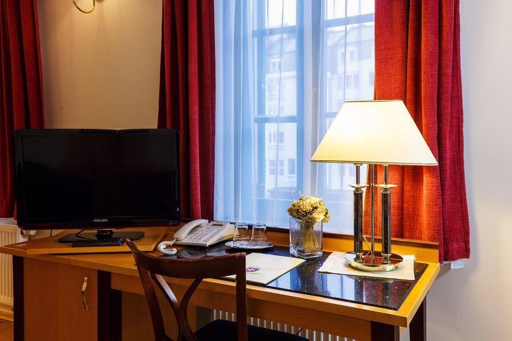 Hotel Maltezsky Kriz Karlovy Vary Luaran gambar