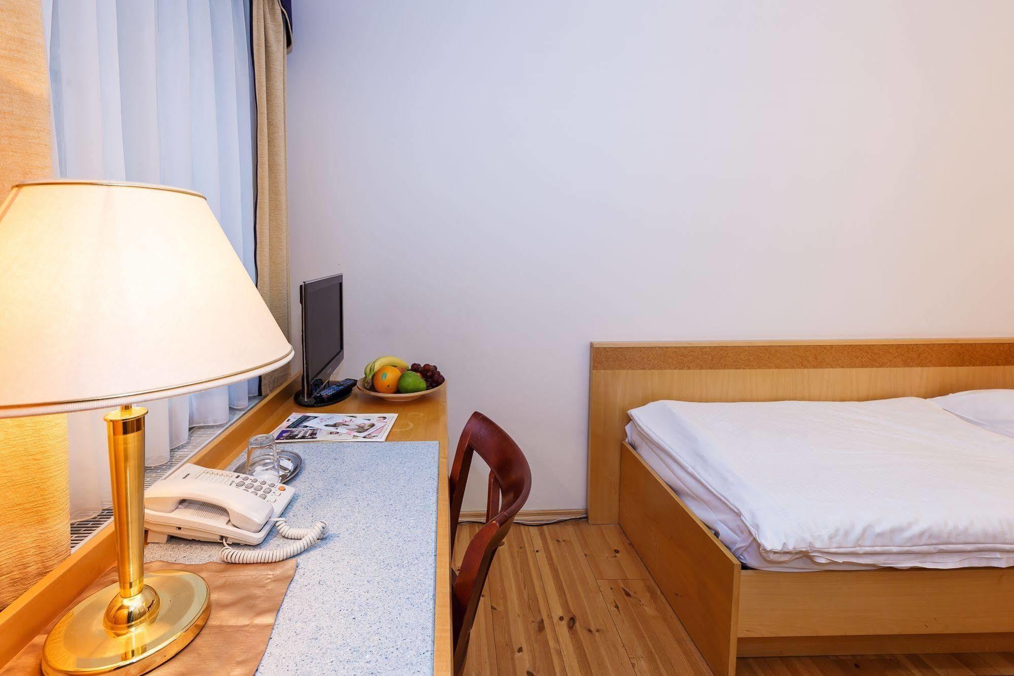 Hotel Maltezsky Kriz Karlovy Vary Luaran gambar